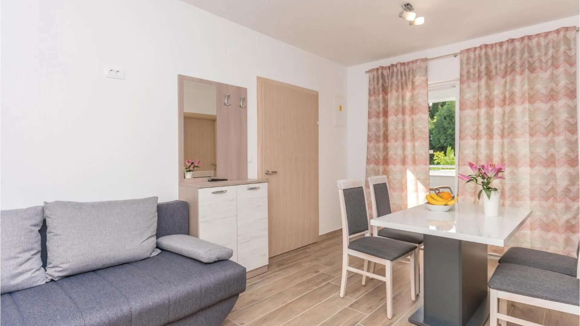 1 Bedroom Awesome Apartment In Biograd Na Moru