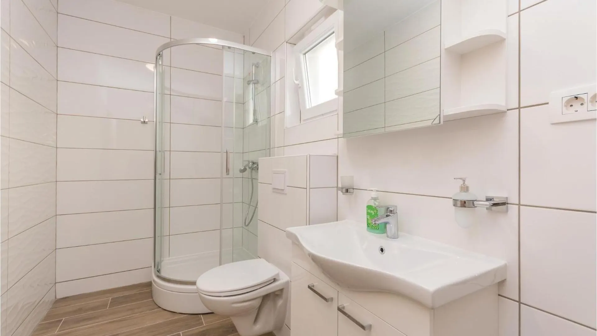 1 Bedroom Awesome Apartment In Biograd Na Moru 0*,